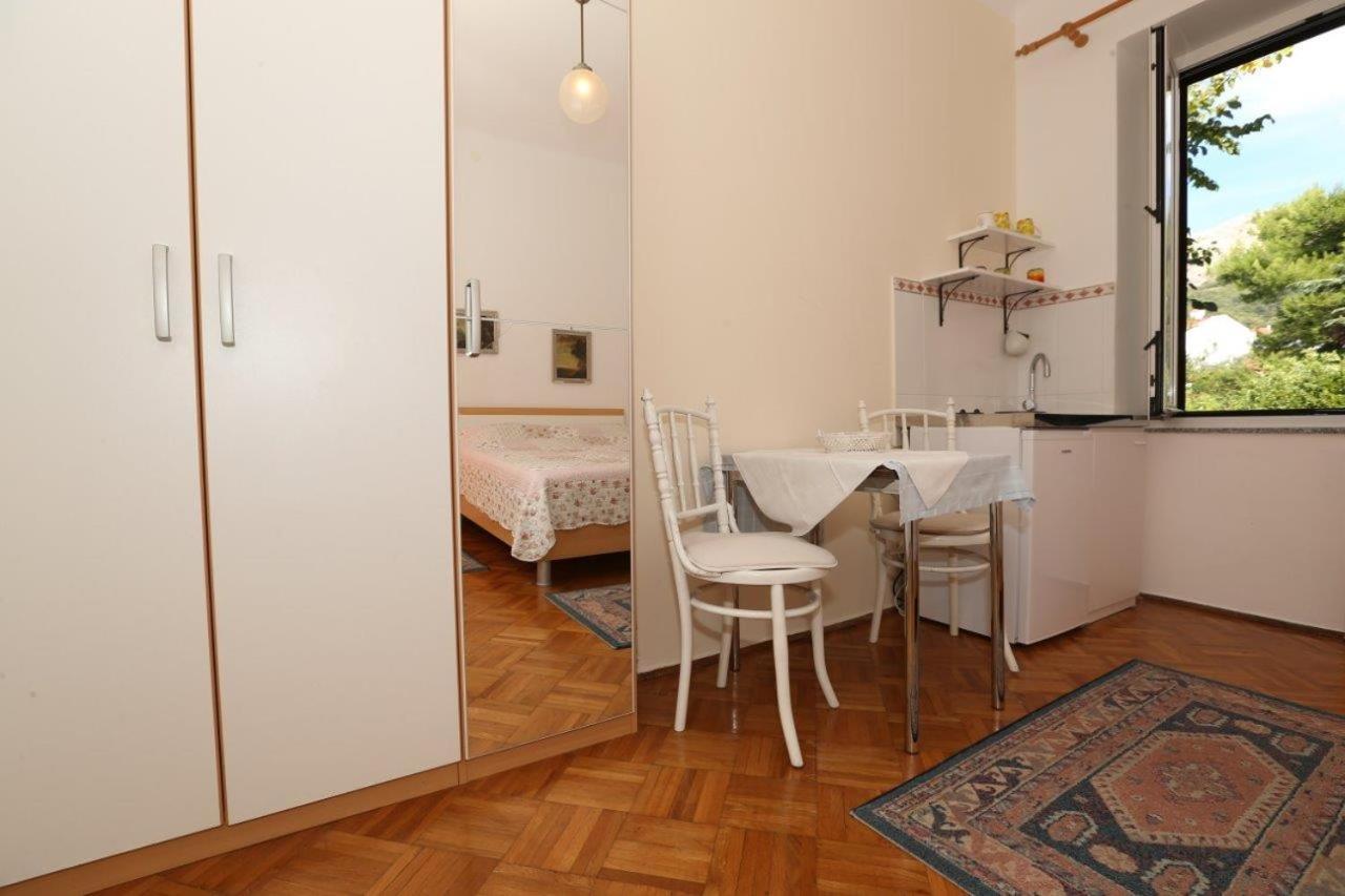 Studio Apartments Cavrak With Terrace Baška Zewnętrze zdjęcie