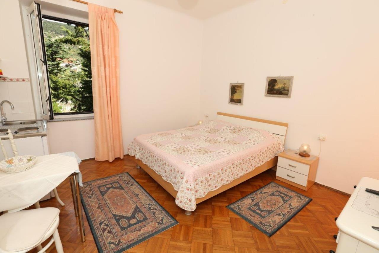 Studio Apartments Cavrak With Terrace Baška Zewnętrze zdjęcie